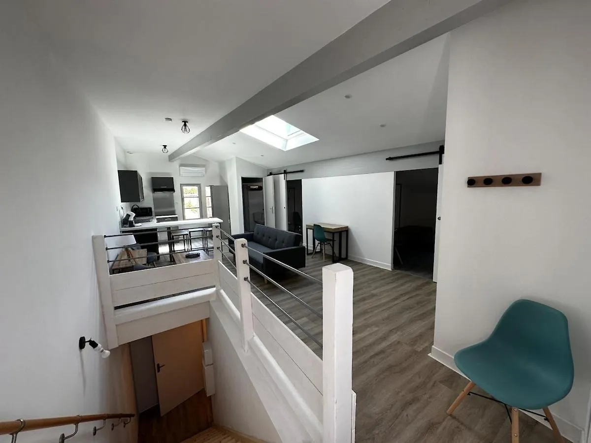 公寓 富瓦3 Pieces Silencieux Plein Centre Parking Clim Patio公寓